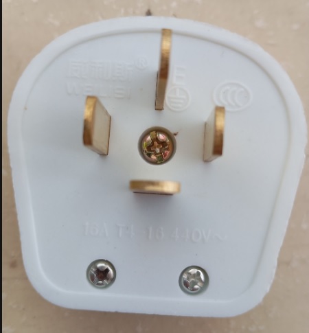 Phích cắm T4-16 3 pha 4 chân dẹt  16A 440V