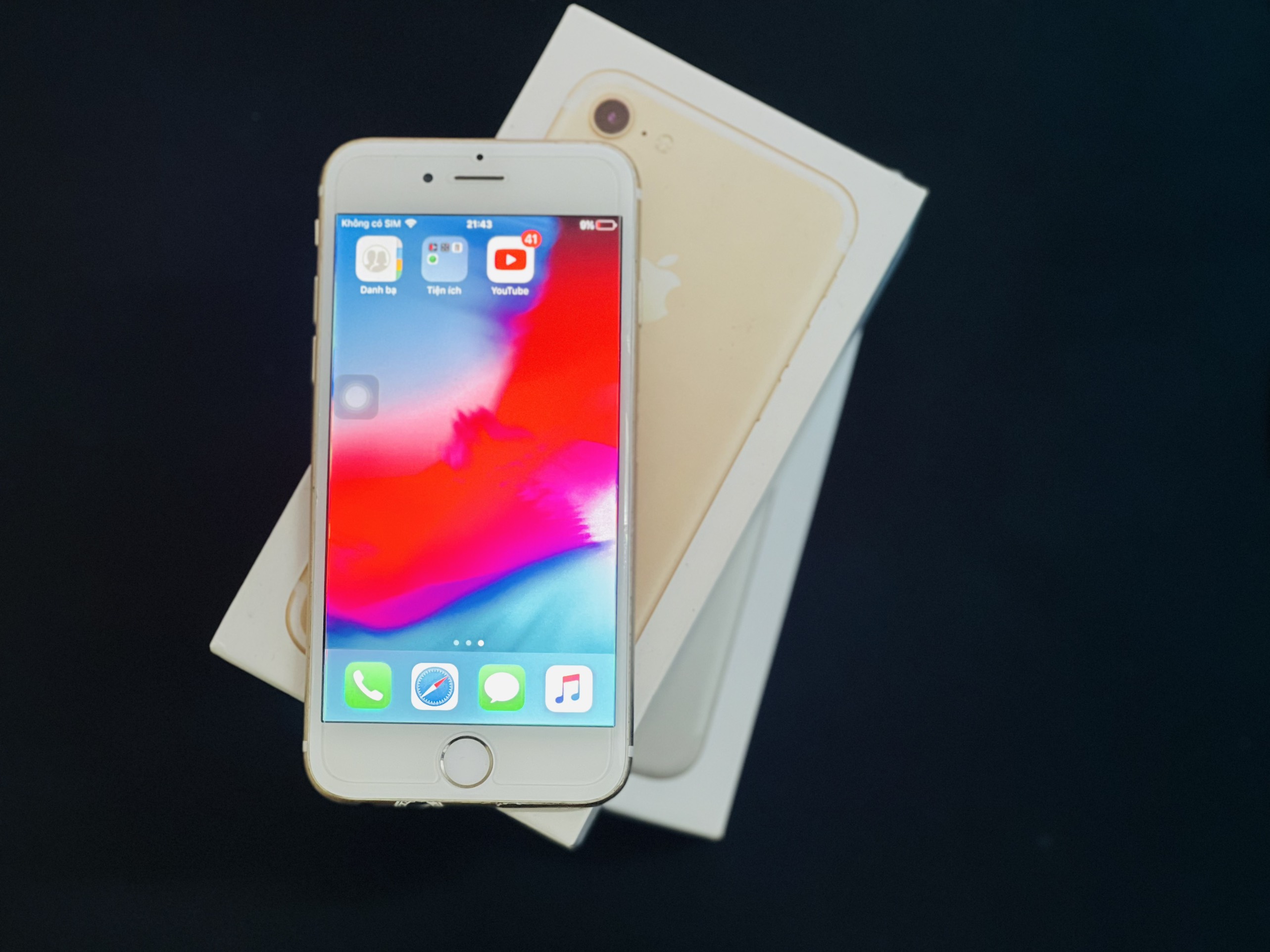 Điện Thoại ip 6 bản QTế.Cài full game, nghe gọi vào mạng.Bảo hành 12 Tháng