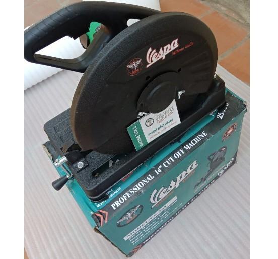 máy cắt sắt giá cạnh tranh lưỡi cắt 355mm công xuất 2500w tiêu chuẩn Italia màu xanh cho thợ hàn, cơ khí, may cat sat bảo hành uy tin