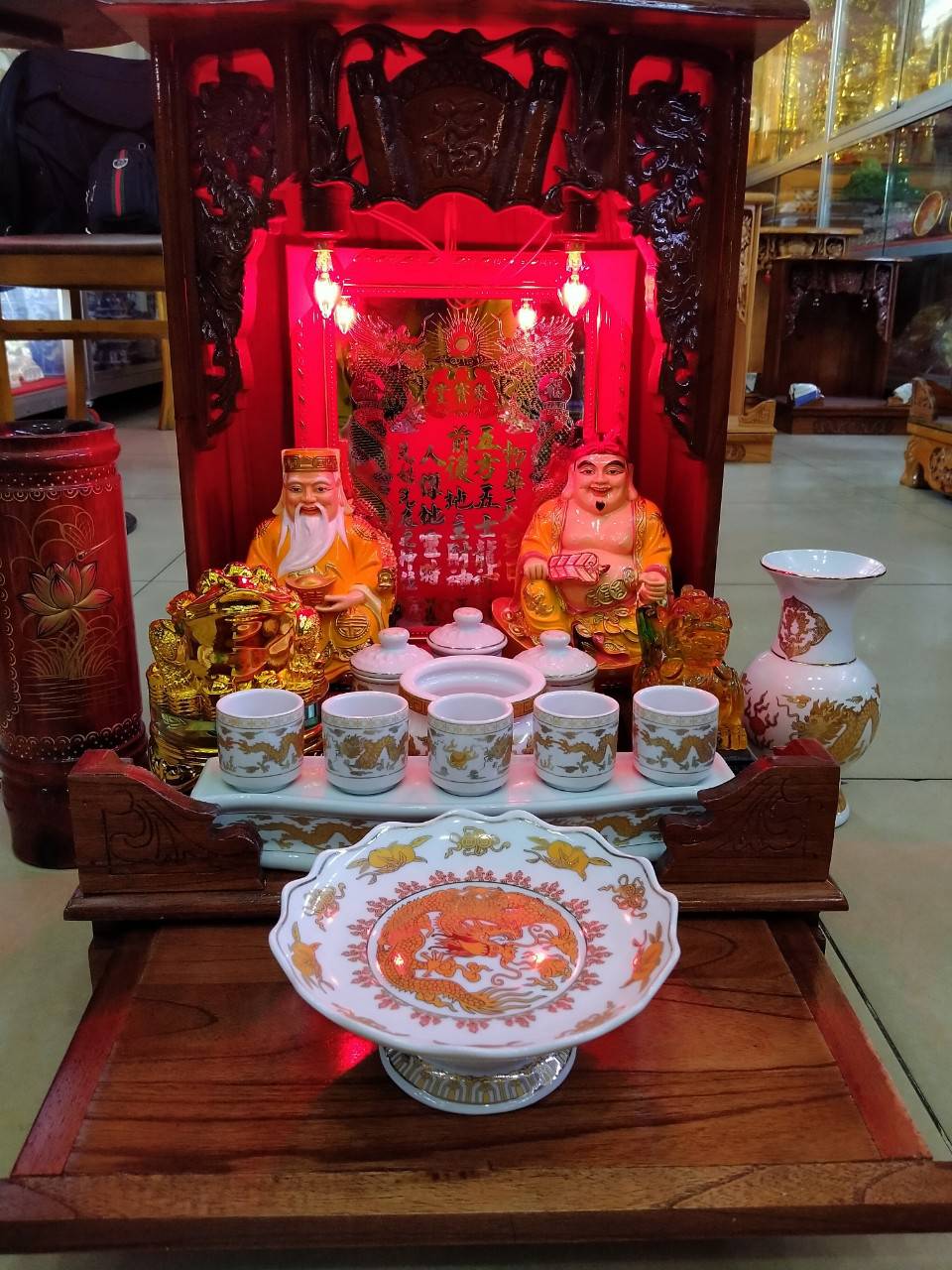 [HCM]Bàn thờ Thần Tài Ông Địa giá rẻ đẹp gỗ Xoan ngang 42 cao 60  Bộ Combo 11 món - Đồ Thờ Thắng Duyên Đại Phát