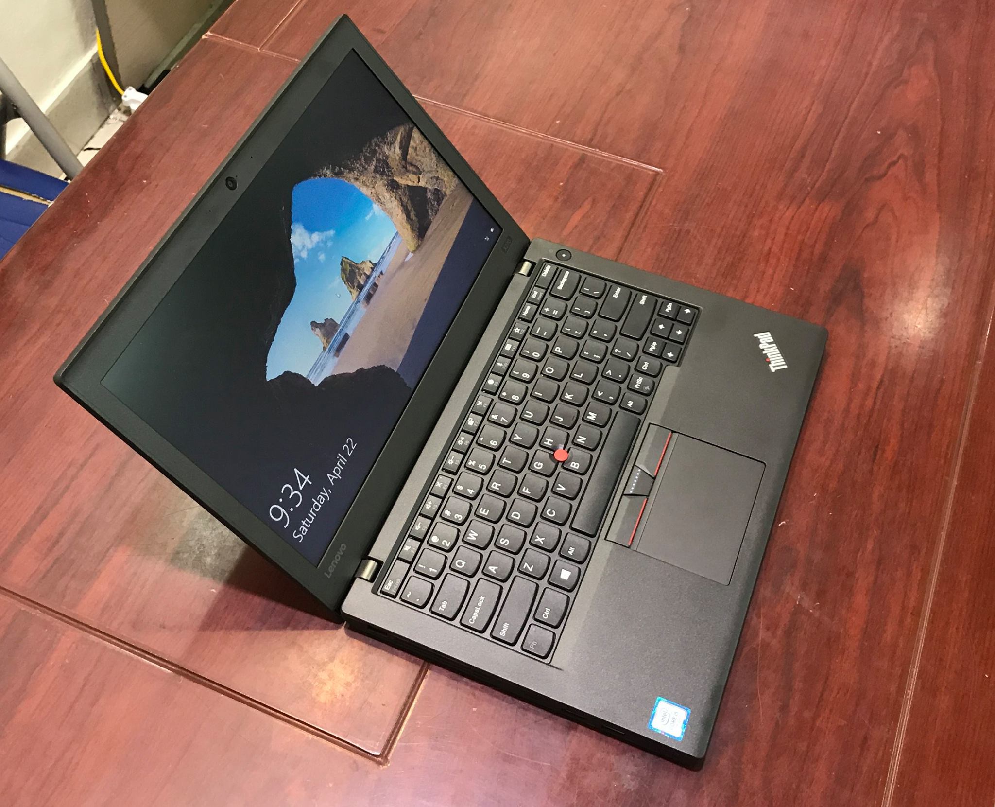(XẢ HÀNG) THINKPAD X270 CORE I5 6300U RAM 8G SSD 256G 12.5INCH - 2