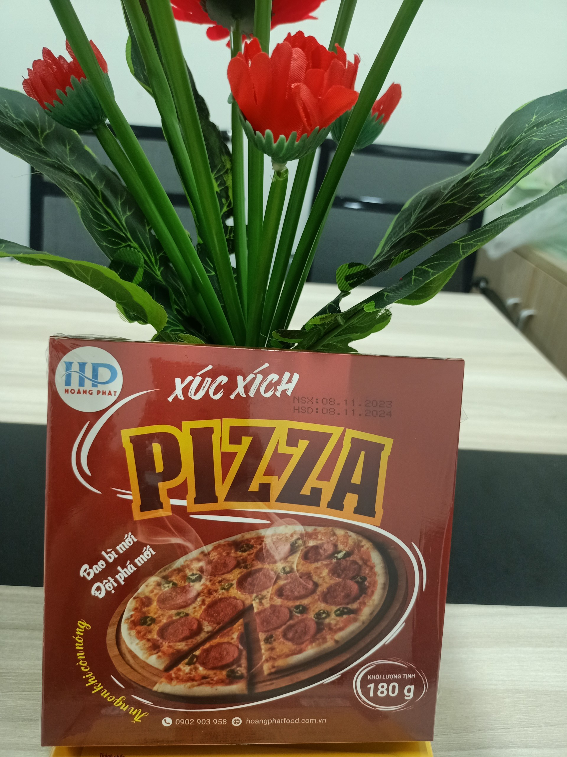 - Pizza xúc xích xông khói180gr - Giao nhanh 4H