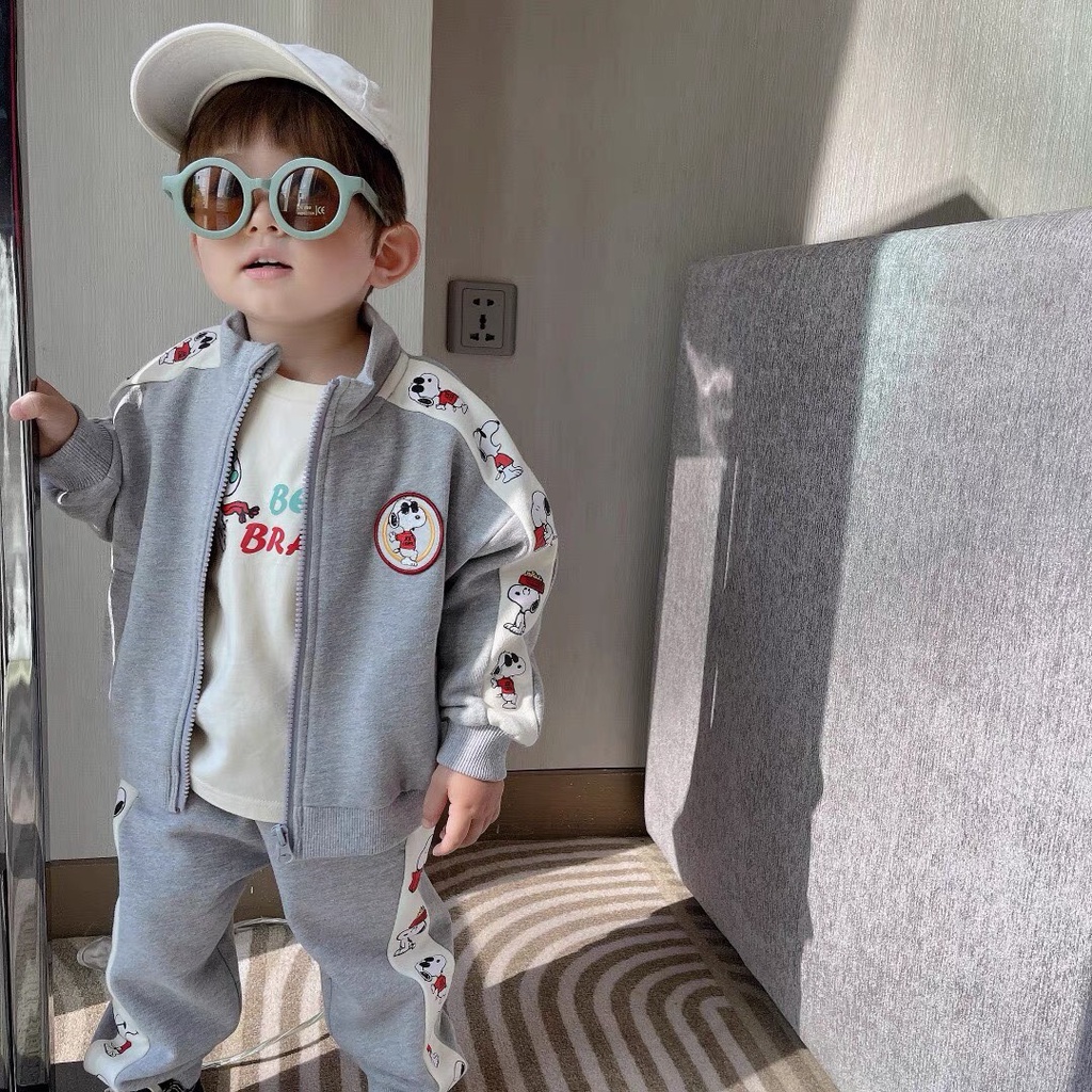 Bộ quần áo thu đông trẻ em chất nỉ phong cách thể thao cho bé trai bé gái 8-15kg in hình snoopy đáng yêu
