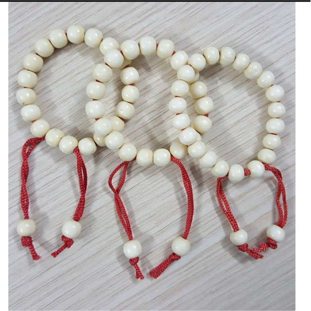 Vòng dâu tằm tránh tà cho bé VDT1