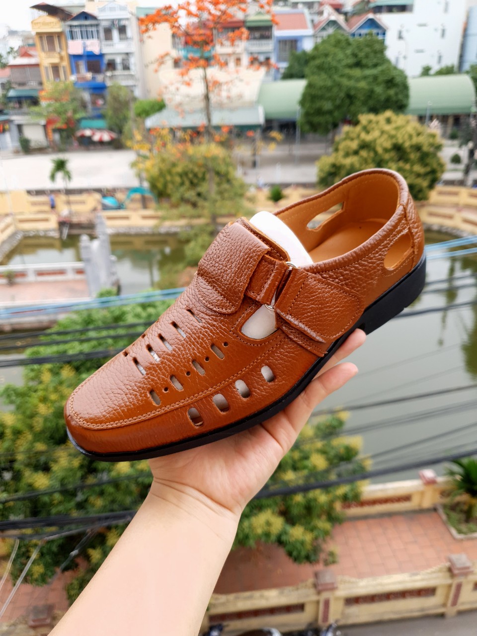 [Uy tín-BH 2 năm] Giày Rọ Nam Da Bò Cao Cấp Đế Khâu Đi Mùa Hè Thoáng Mát Êm Ái Thoái Mái Tự Nhiên, tặng kèm đón gót giày, da thật 100% đế khâu chắc chắn, giày được đóng sản xuất tại xưởng giaydep8899 giá sỉ bằng lẻ