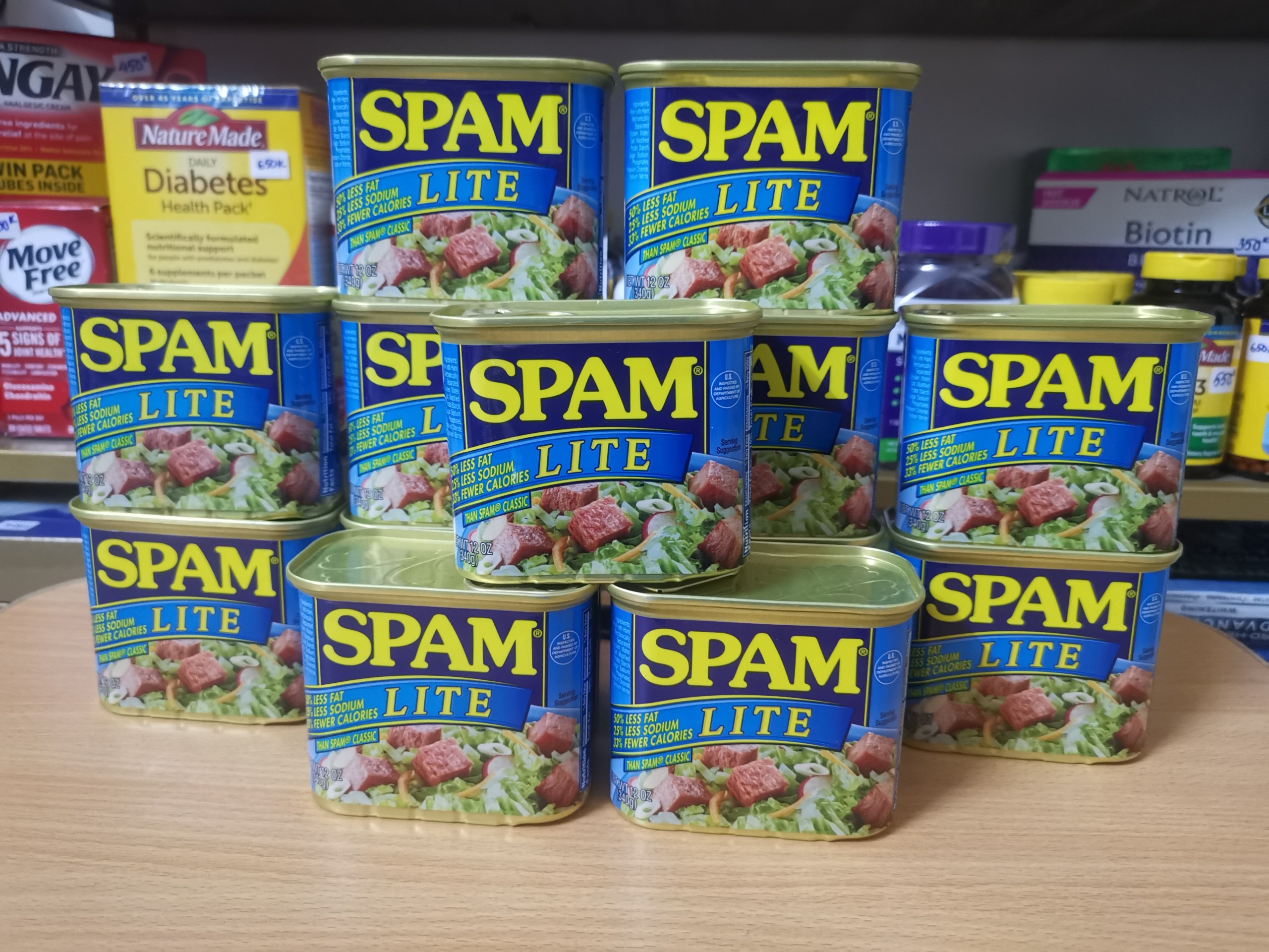 Pate SPAM LITE Ít Mặn - 50% Less Fat - 25% Less Sodium - 33% Less Calories Hàng mới của MỸ [DATE 2024]