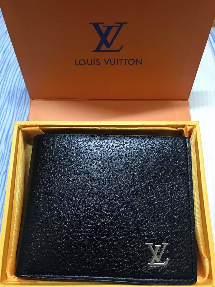Ví nam gucci m10 chính hãng