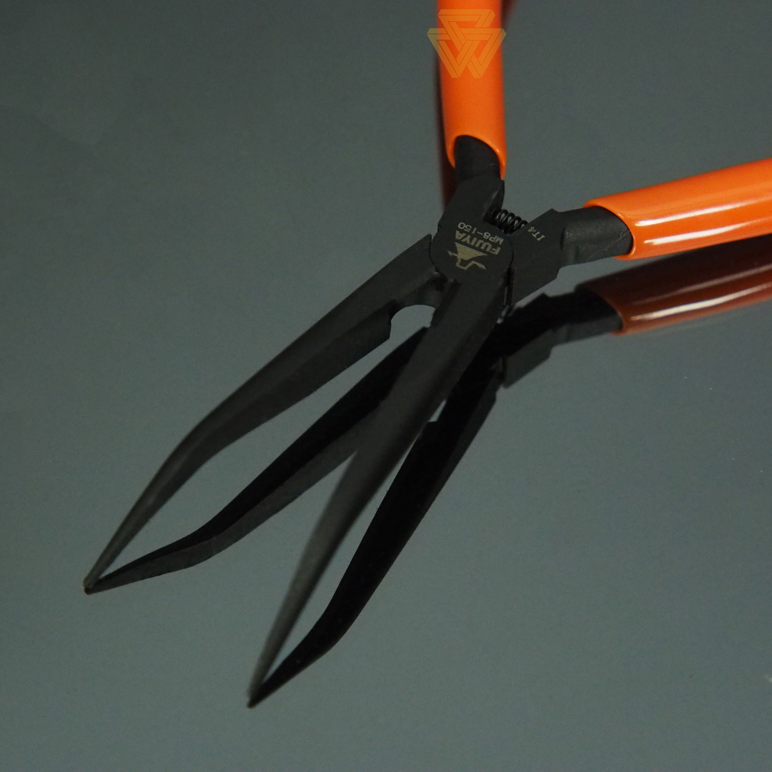 Kìm nhọn mũi cong mini 150mm fujiya mp8-150