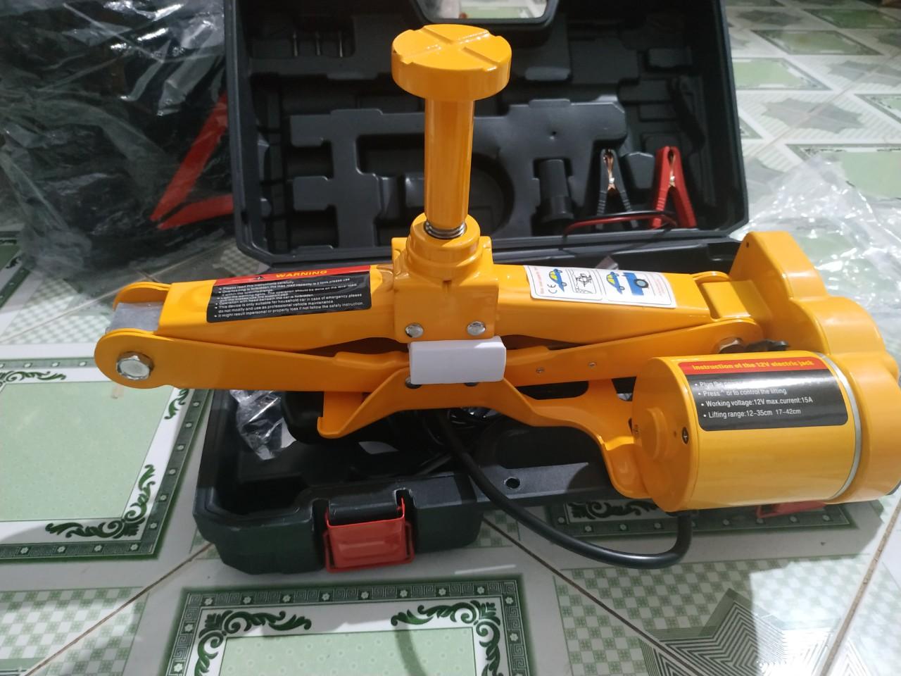 Bộ kích gầm ô tô 12V - Con Đội Điện Nâng Gầm xe hơi 3T- chuyên dùng xe bán tải, 4 chỗ, 7 chỗ ngồi.