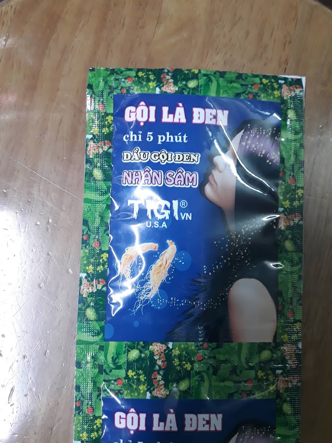 Gói dầu gội đen tóc nhân sâm