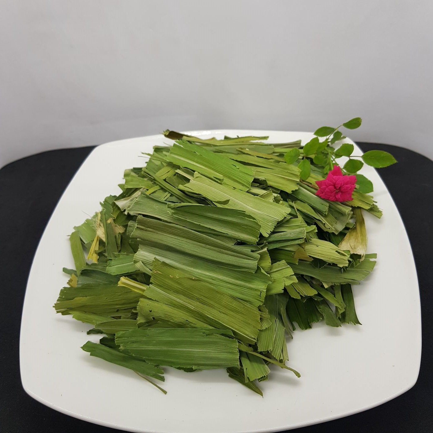 Lá dứa sấy khô 50g-sepok