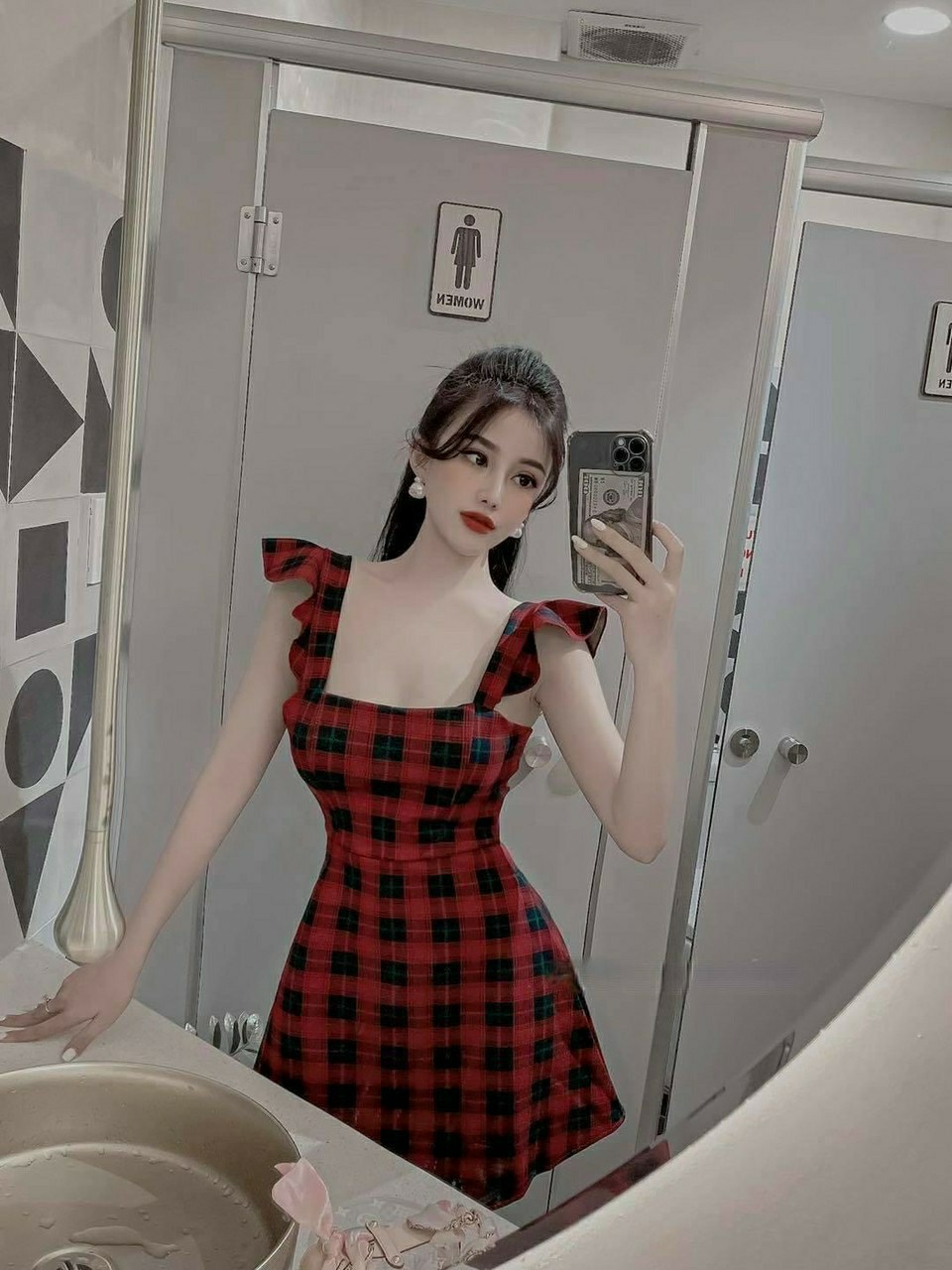 (UN) HOT ĐẦM 2 DÂY SỌC CARO TAY ÁO CÁNH TIÊN, FORM DƯỚI 50KG