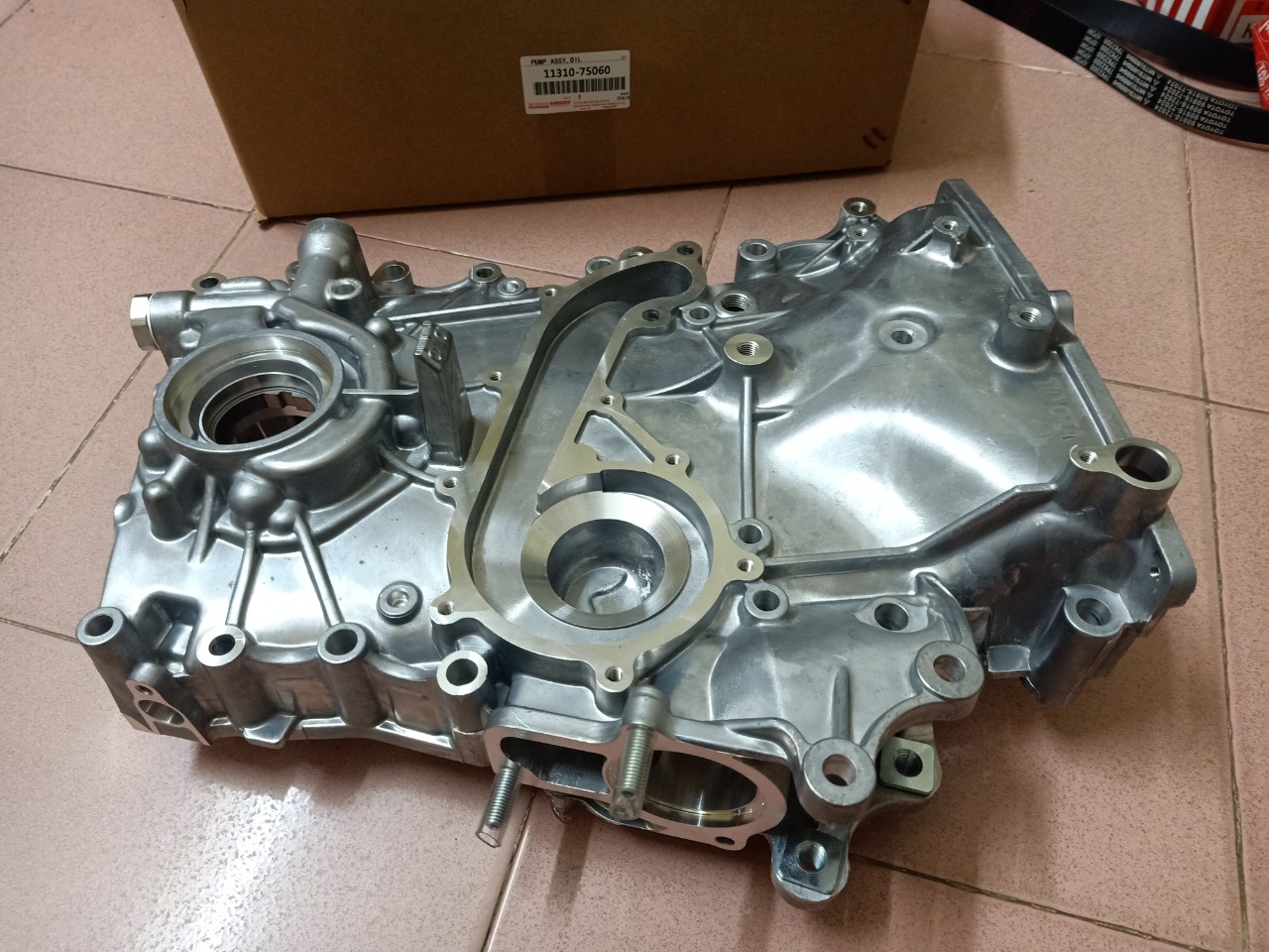 Bơm dầu inova