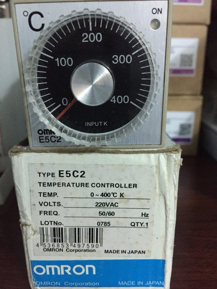 Bộ điều khiển nhiệt độ E5C2 Đồng hồ nhiệt độ E5C2