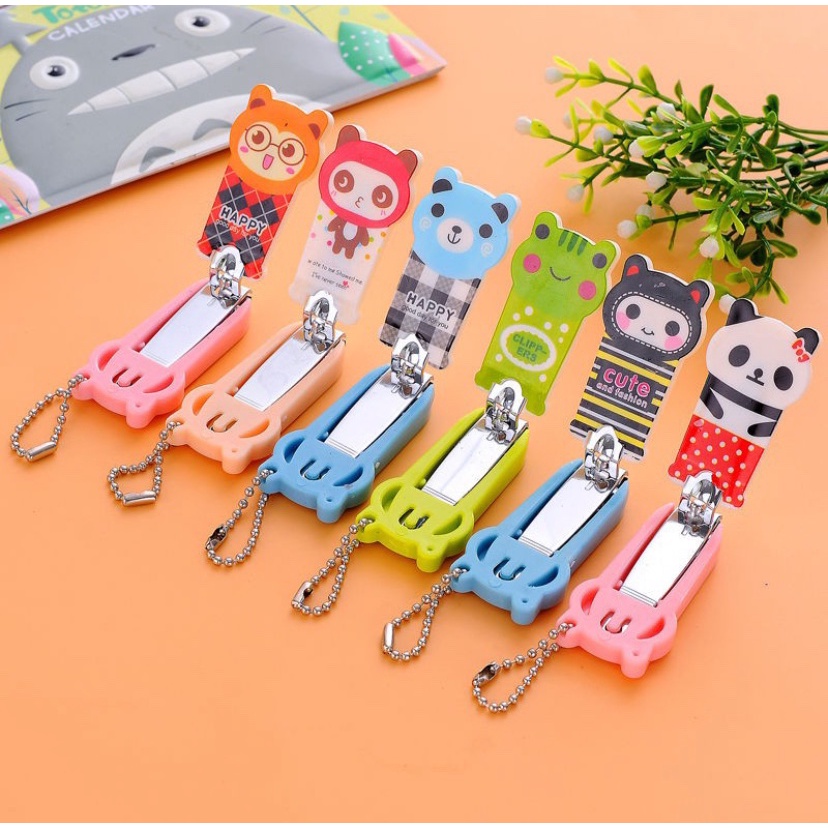 Bấm cắt móng tay mini hình gấu có dây treo móc khóa siêu dễ thương