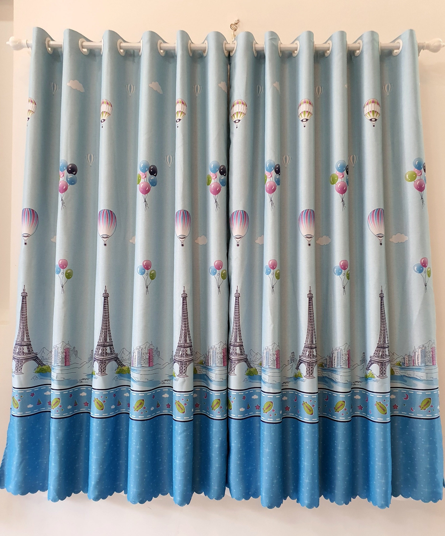 Rèm cửa sổ, cửa phòng ngủ chống nắng giá rẻ, hoạ tiết tháp Eiffel TNS-025