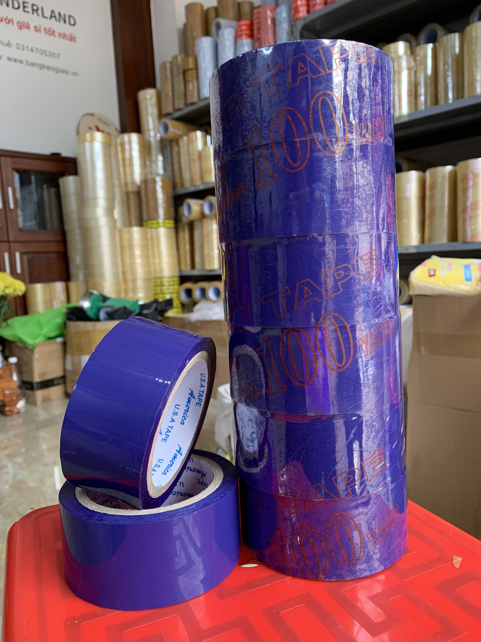 1 cuộn băng keo màu tím, nặng 200g, 48mm