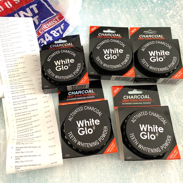 Bột trắng răng - than hoạt tính của white glo hũ 30g