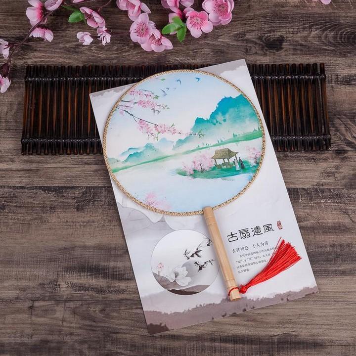 Quạt tròn cổ trang dây tuyến vải lụa in hoa quà tặng xinh xắn phong cách cổ trang trung Quốc cổ đại