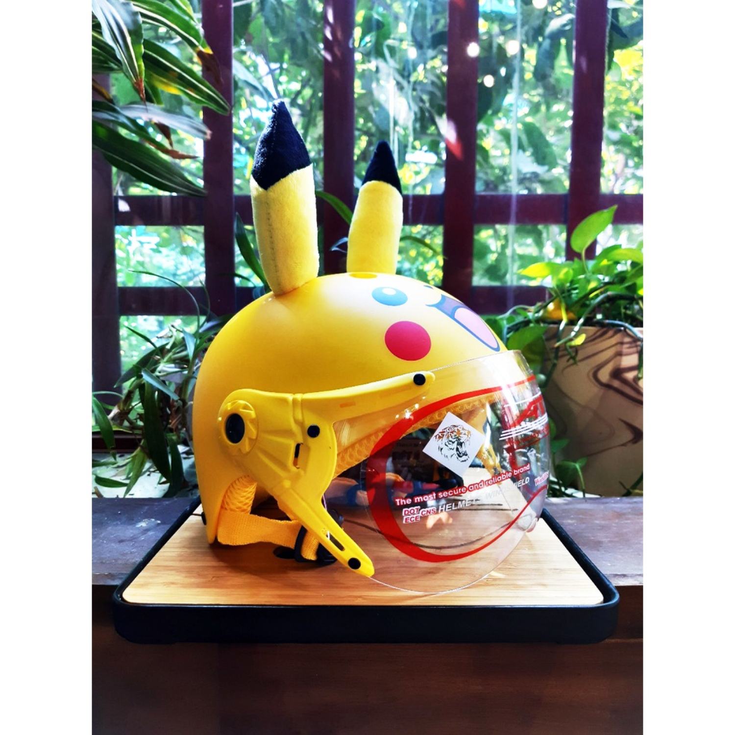 Mũ bảo hiểm trẻ em pikachu 3 đến 6 tuổi - at bảo hành 12 tháng