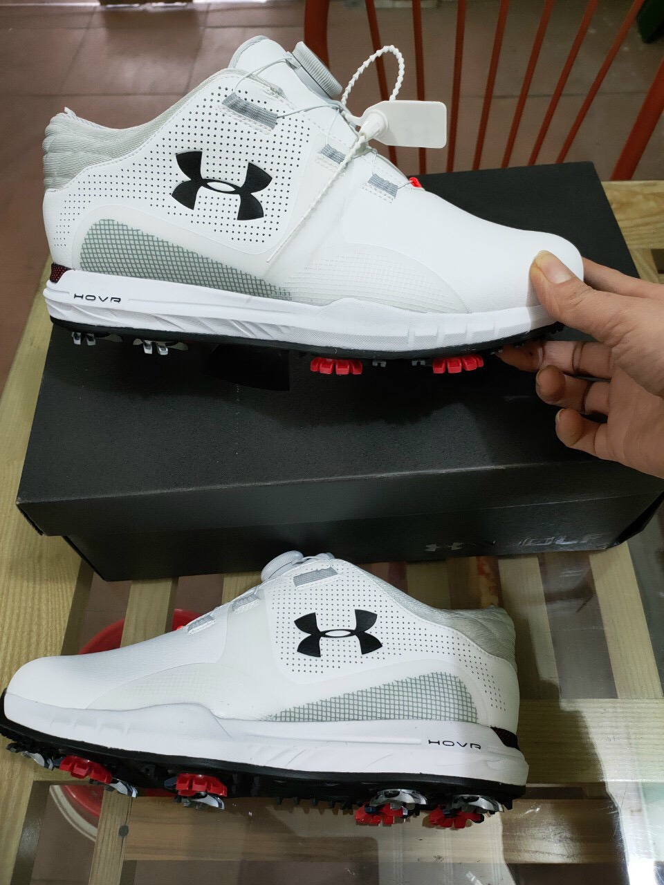 giày under armour