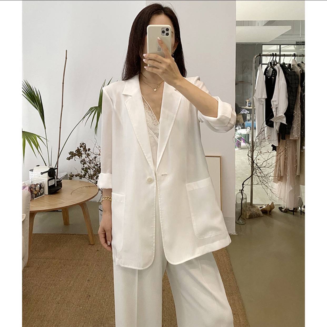 SET lụa 3 món áo Vét, quần ống suông và áo 2 dây