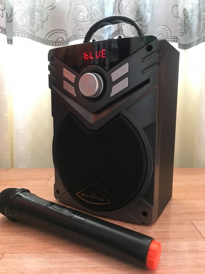 Loa bluetooth thùng gỗ Karaoke di động Kiomic K56 - Tặng kèm 1 mic không dây - Bảo hành 1 đổi 1 - Giao hàng toàn quốc