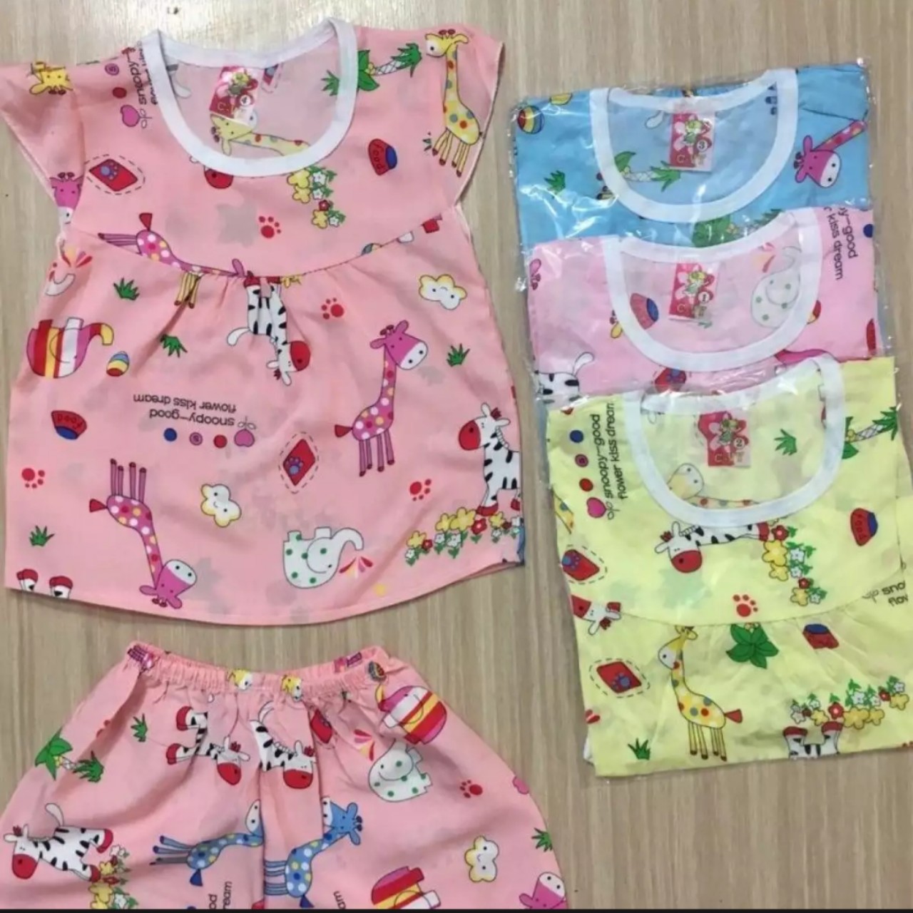 Bộ tole lanh bé gái ngắn 1