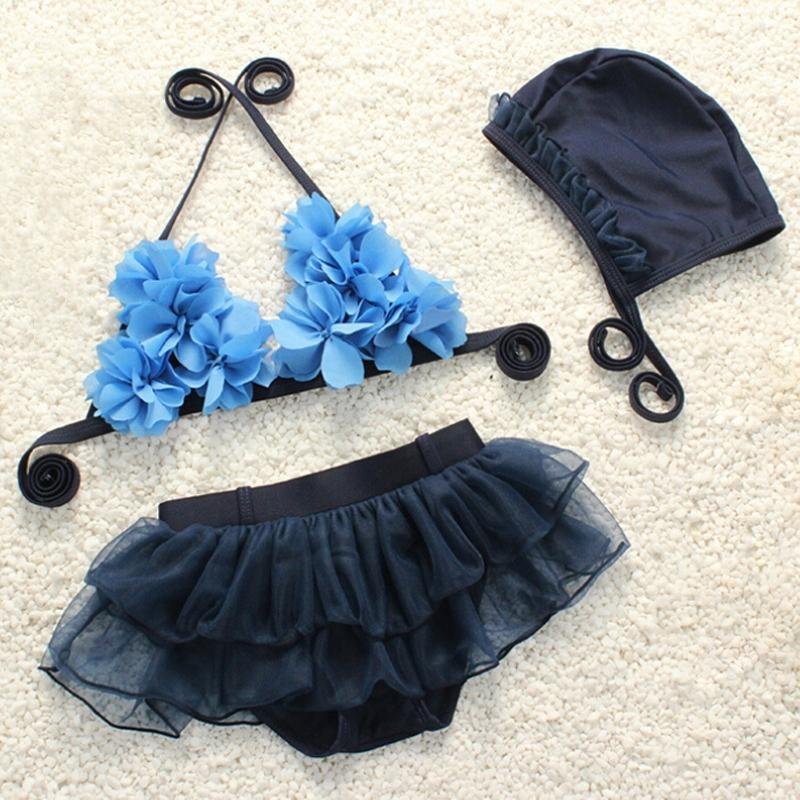 Nơi bán 3 Piece Little Girls' Bikini Swimsuit Set 3D Flower Top & Bubble Short with Cap - XL - intl