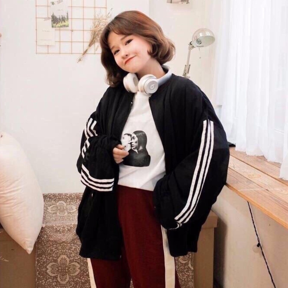 Áo khoác dù hàn quốc tay 3 sọc mới nhất T73 (đen) - Áo khoác nam, áo khoác nữ phong cách Hàn Quốc chất vải mềm mịn dễ dàng phối đồ không bao giờ lỗi mốt, dành cho người dưới 65kg mặc cực kỳ đẹp