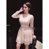 Đầm ren tay dài 2 lớp d563