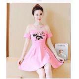 Đầm xoè hoa hồng