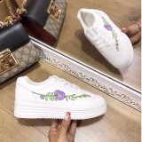 Giày bata thêu hoa cao cấp