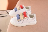 Giày thể thao siêu nhẹ cho bé - size 26 đến 30 - 3 sọc - gáy trắng