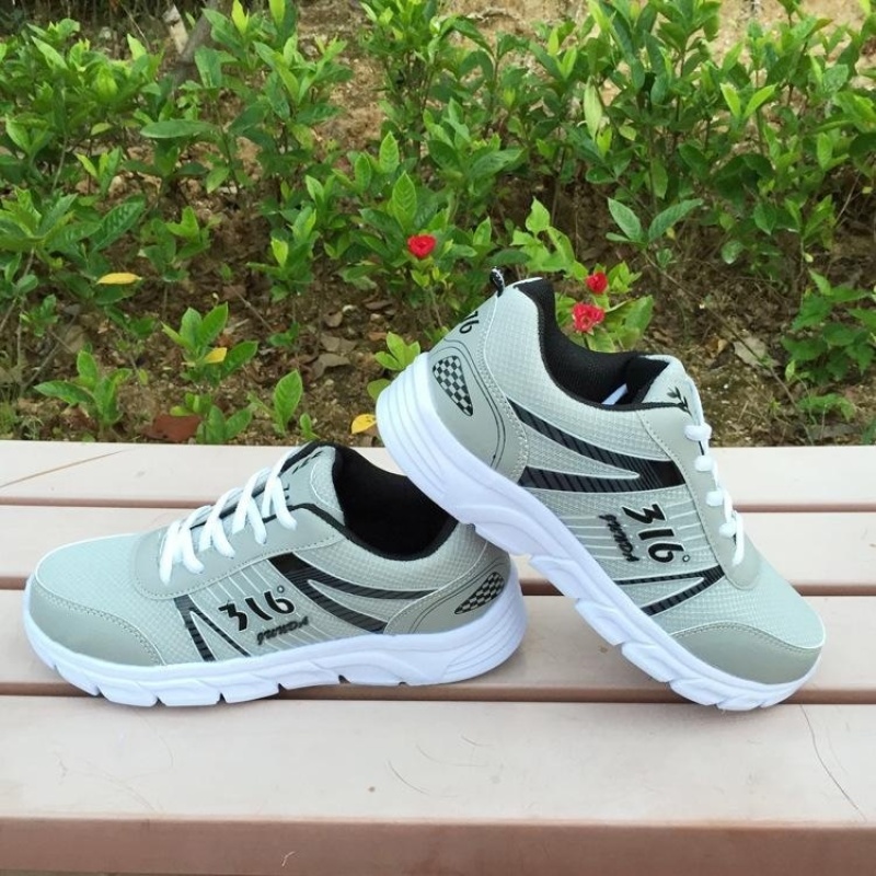 Men Sport Running Shoes Sneakers Breathable Air Mesh Outdoor Athletic Couple Jogging Trainers Shoes Lightweight - black - intl
