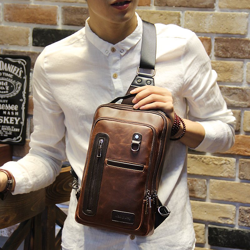 Tidog Fashion Crazy Horse chest bag male Korean tide chest pack men leisure bag crossbody bag - intl