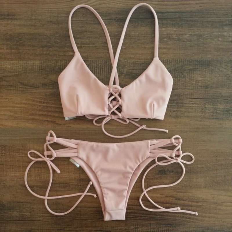Nơi bán Venus queen Womens Solid Color Vintage Push-Up Bra Sexy Plus Size
High Waist Summer Neoprene Bikini Set Swimsuit Swimwear Beachwear -
intl