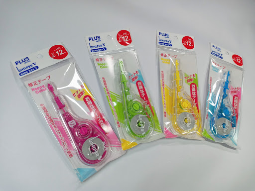 2 CÂY BÚT XÓA KÉO PLUS LỚN ( băng xóa kéo Plus )