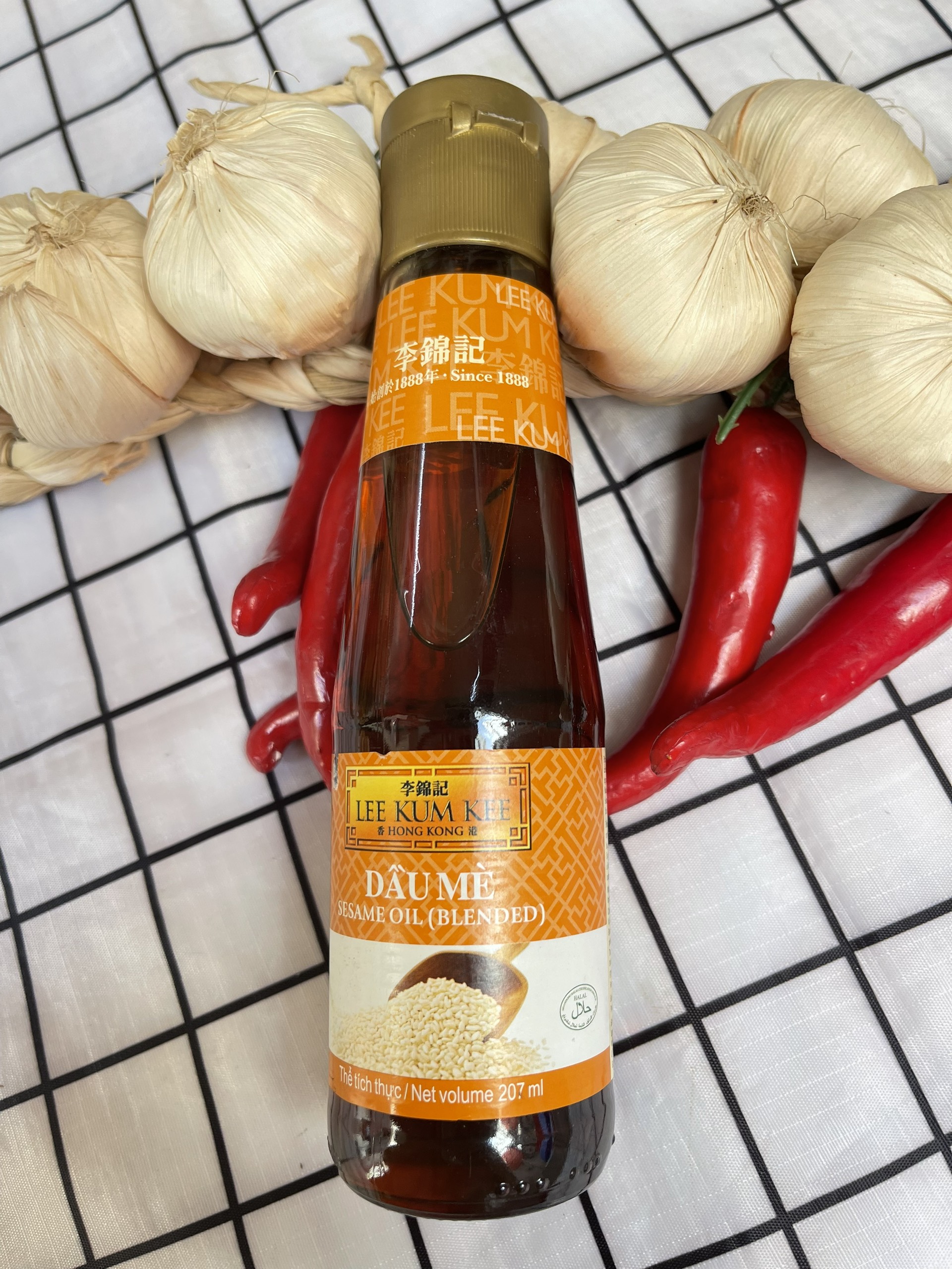 Dầu mè hồng kong lee kum kee - sesame oil 207ml