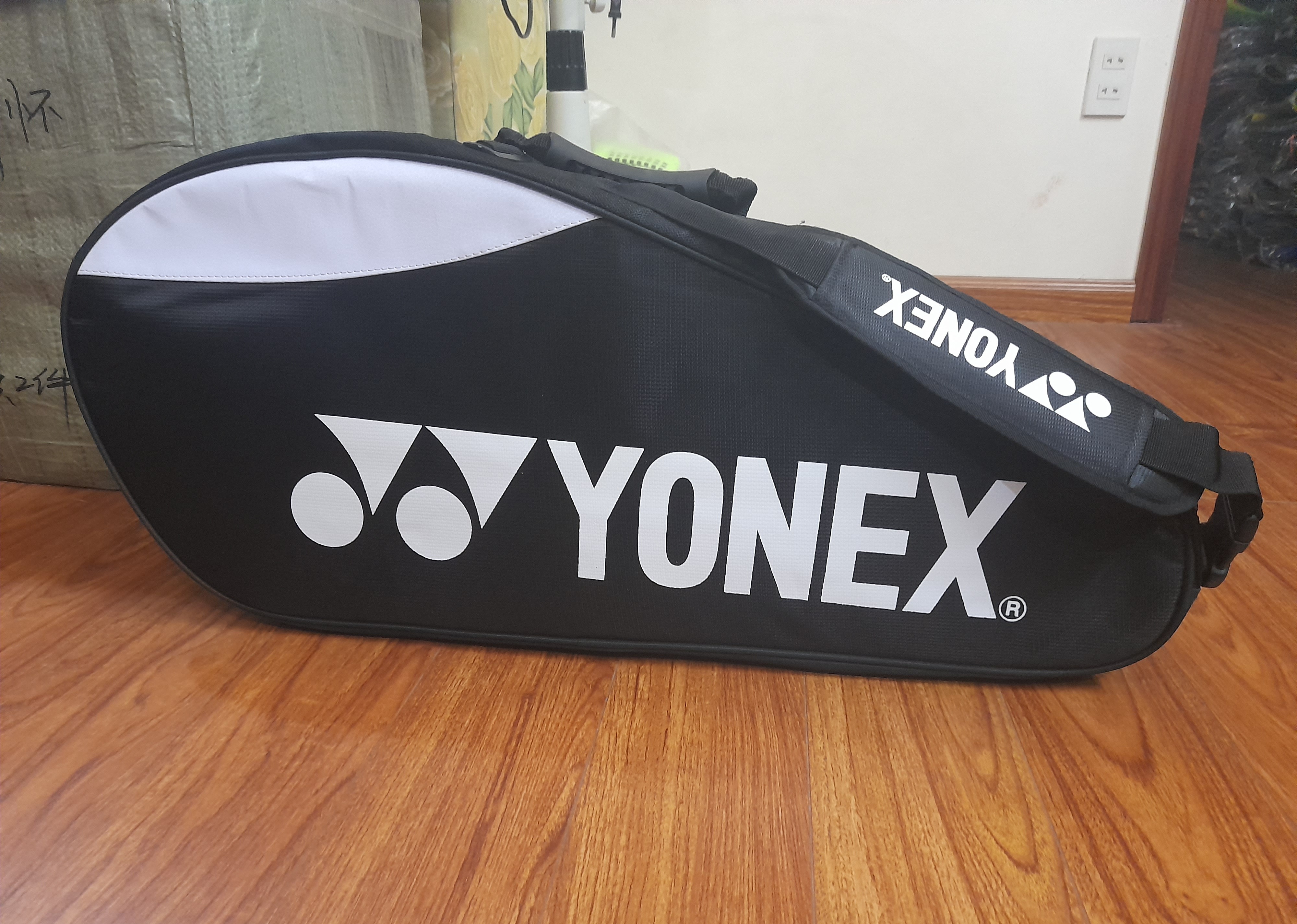 Bao đựng vợt cầu lông Yonex cao cấp loại xịn, dày dặn