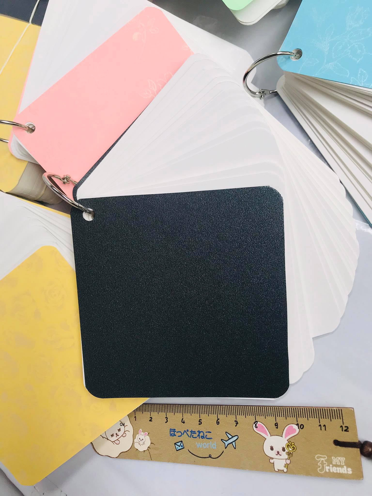 [HCM]Combo 2 tập Flashcard trắng khổ lớn 10x10cm dày đẹp (100 thẻ+ 2 khoen móc) định lượng 350gsm 100 thẻ dày 5cm.