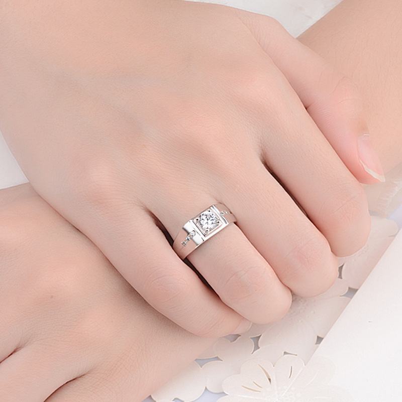 Nhẫn nam 1dl3n đính viên chủ đá trắng giả kim cương sang trọng nhẫn nam đính đá