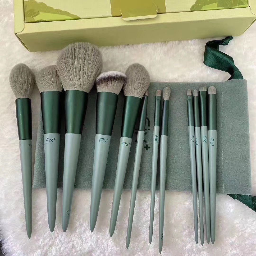 [HCM]Bộ cọ trang điểm Fix 13 cây siêu mịn trang điểm chuyên nghiệp full túi và hộp