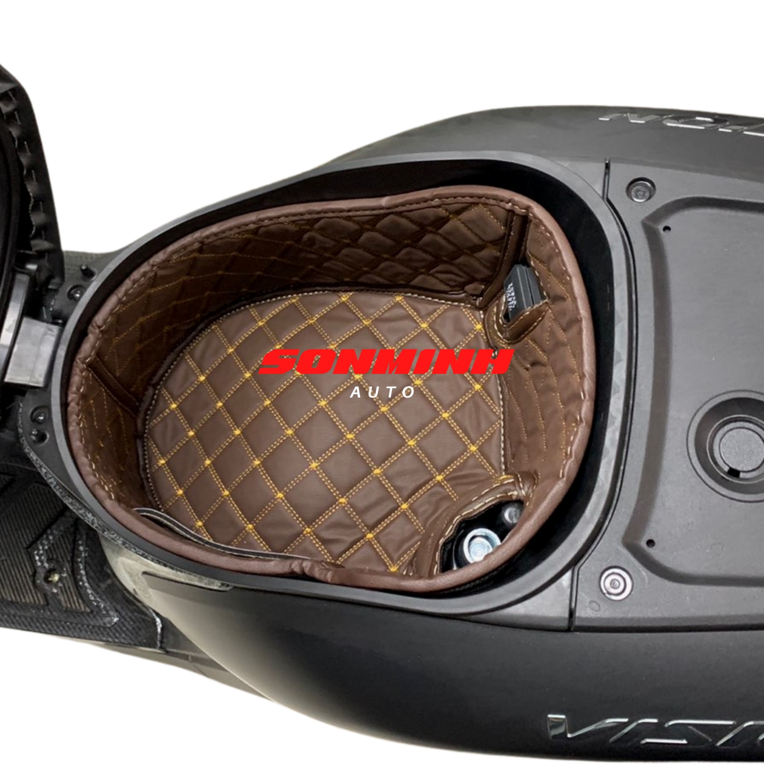 Lót cốp xe máy HONDA Vision Mới chất liệu da cao cấp cách nhiệt chống nóng chống trầy xước thiết kế có túi để giấy tờ xe tiện dụng