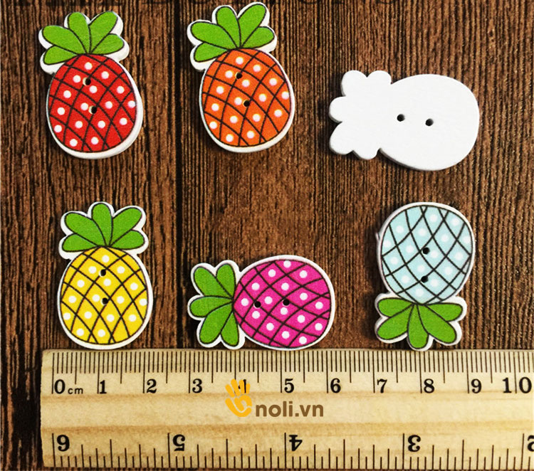 Cúc gỗ trang trí hình quả dứa 20x31mm (Gói 10 cái)