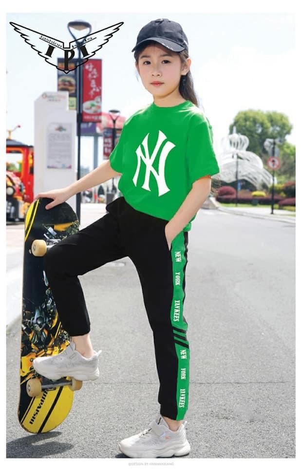 Bộ bé gái NY phong cách thể thao, chất thun cotton xinh mát 20-62Kg - Hàng VNXK