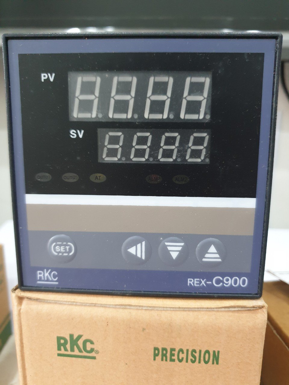 Bộ điều khiển nhiệt độ rkc rex c900