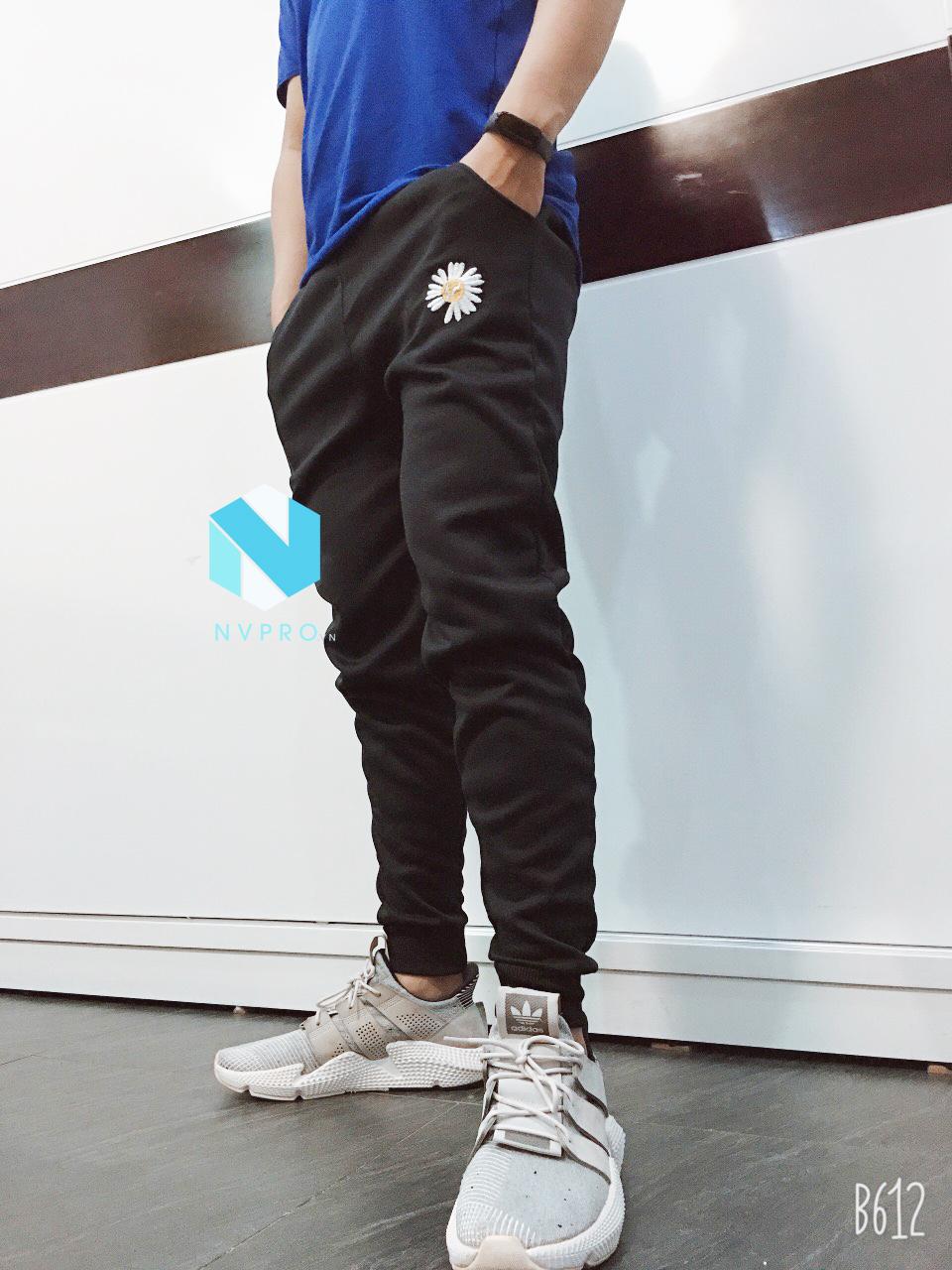 [HCM]Quần Jogger nam nữ cá tính phối hoa cúc thêu phong cách KE013
