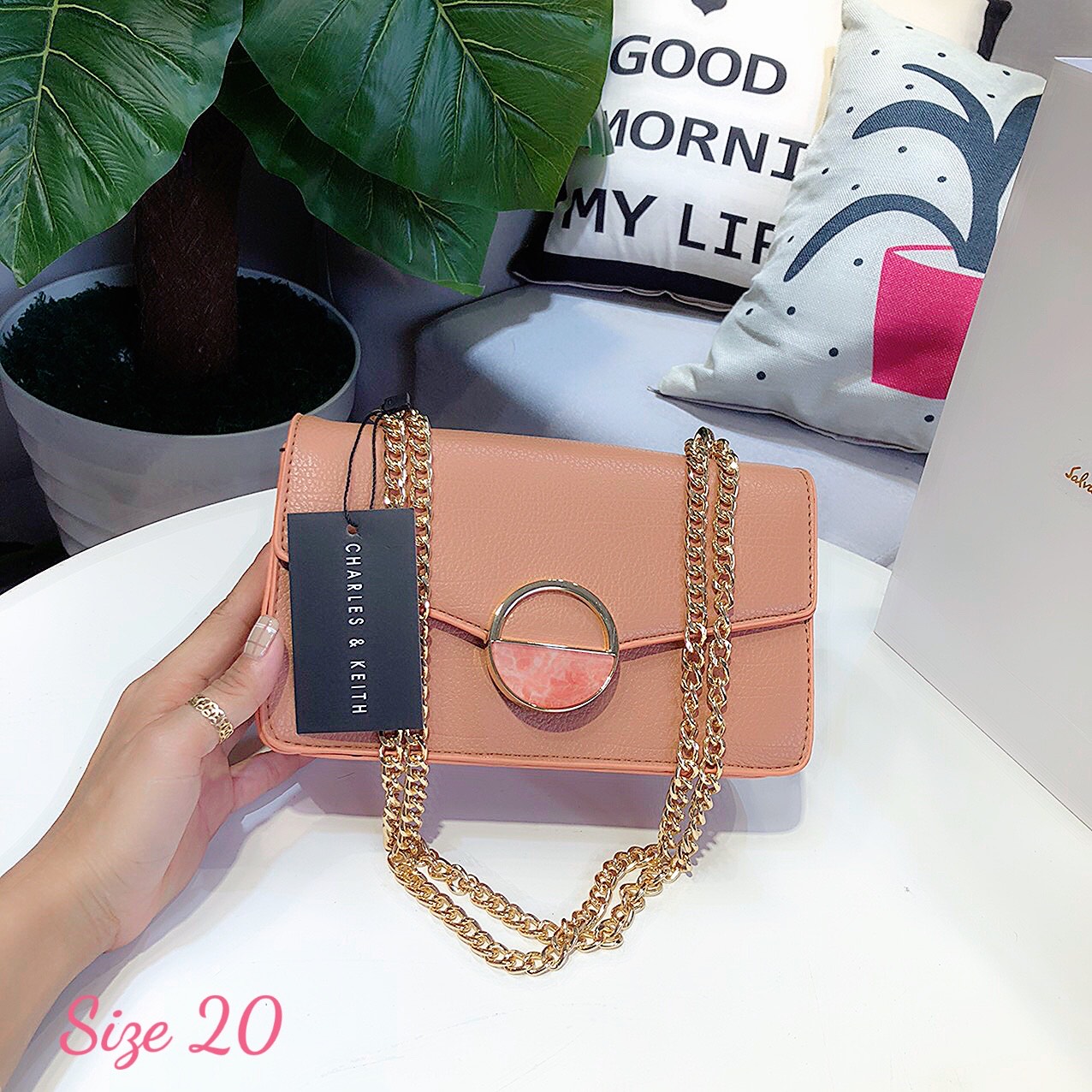 Túi đeo chéo bữ thời trang cao cấp HT526