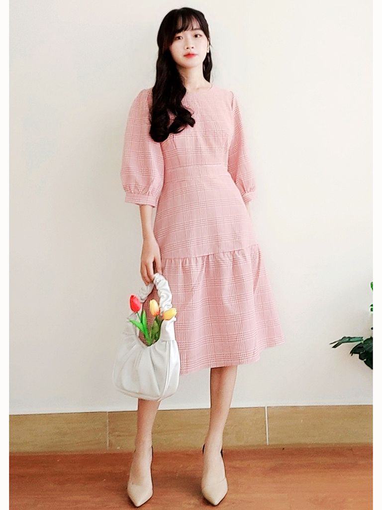 Đầm caro midi dạo phố, đầm công sở dáng xoè tay phồng RD008